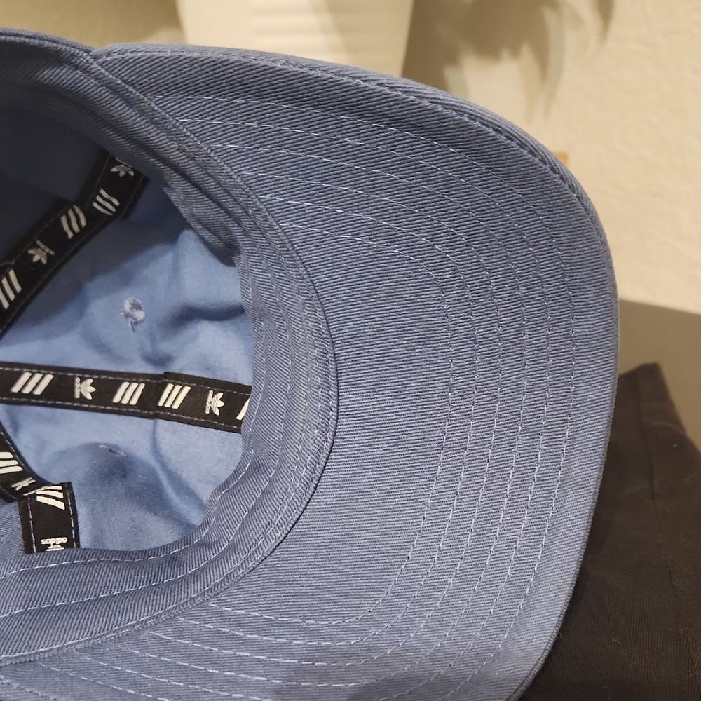 Adidas Classic Blue Hat - Picture 7 of 9